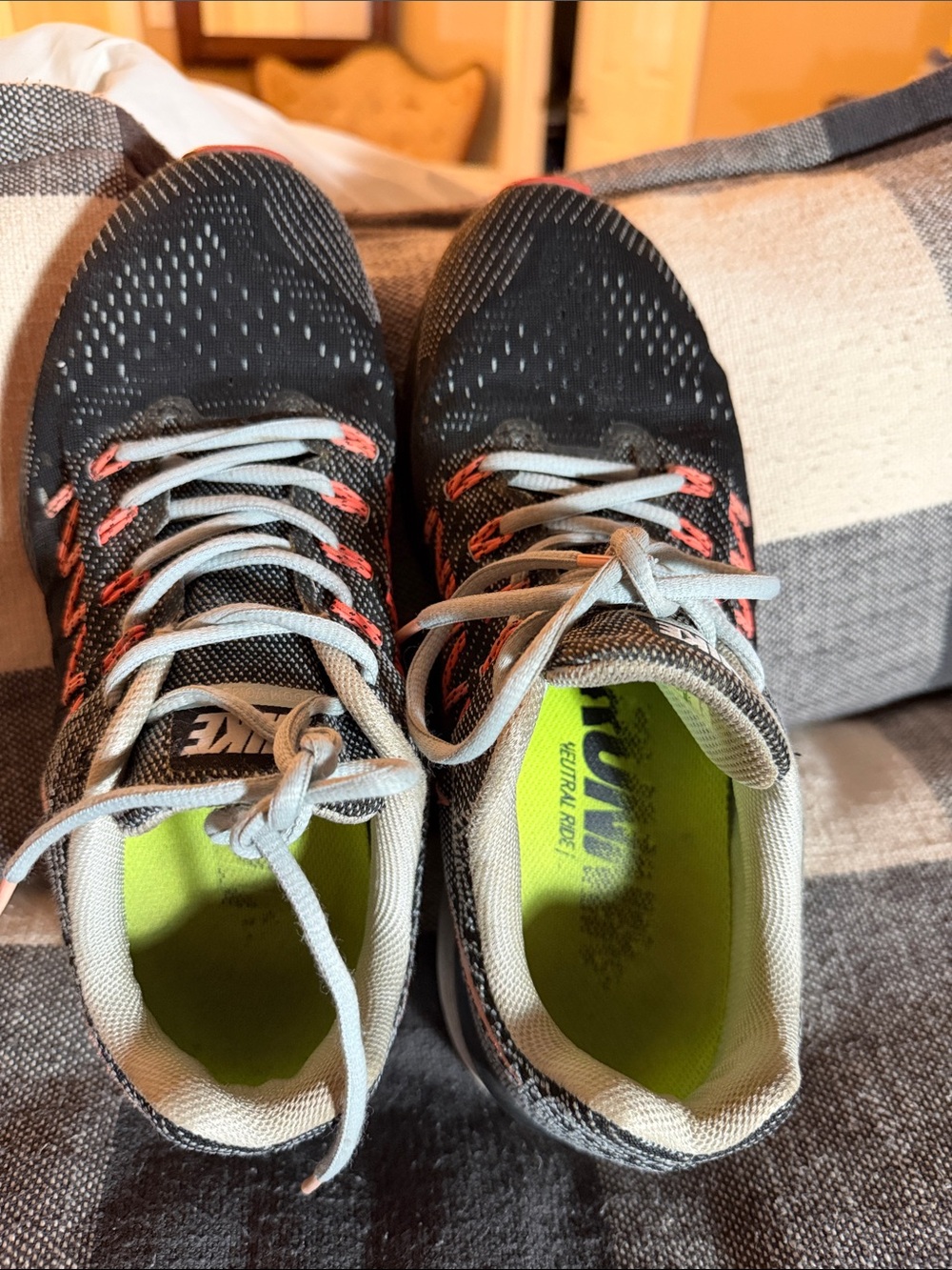 Nike Women’s Black Grey Sneakers with Coral Accents